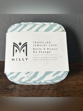 Traveling Jewelry Case